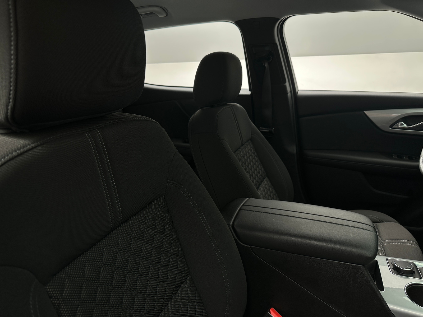 Thumbnail: 2022 Chevrolet Blazer - 2