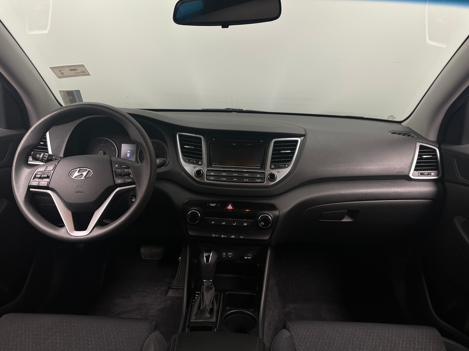 Thumbnail: 2017 Hyundai Tucson - 3