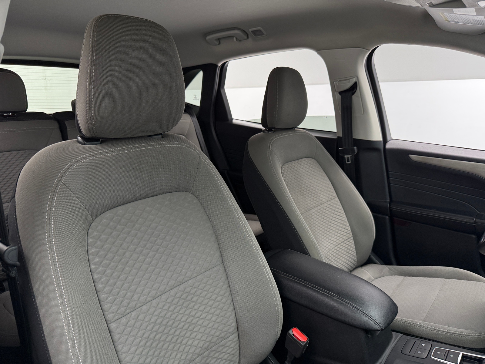 Thumbnail: 2022 Ford Escape - 2