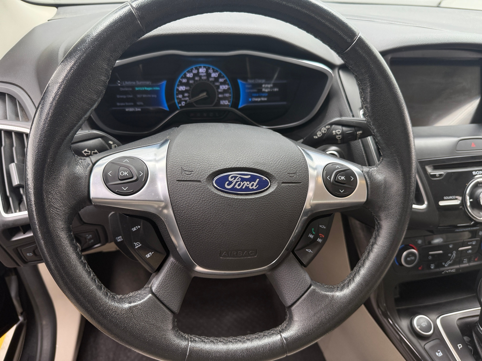 Thumbnail: 2017 Ford Focus - 5