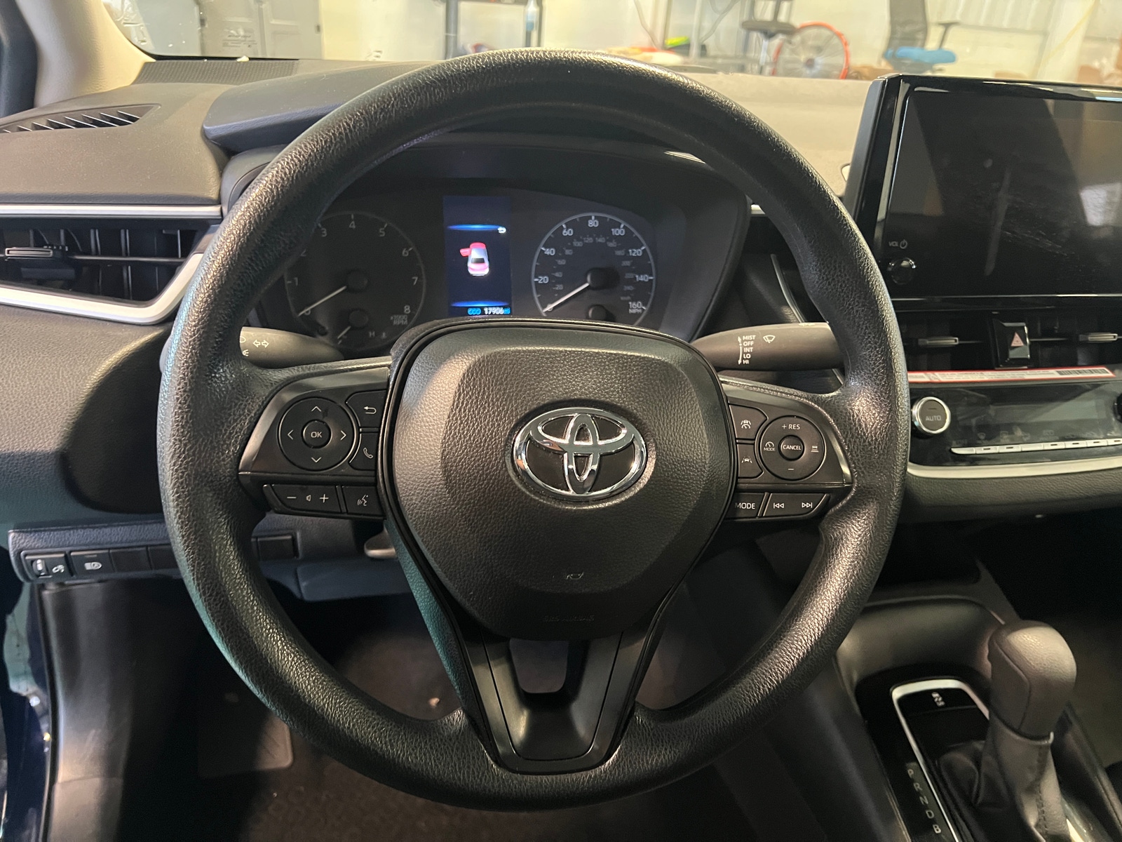 Thumbnail: 2025 Toyota Corolla - 5