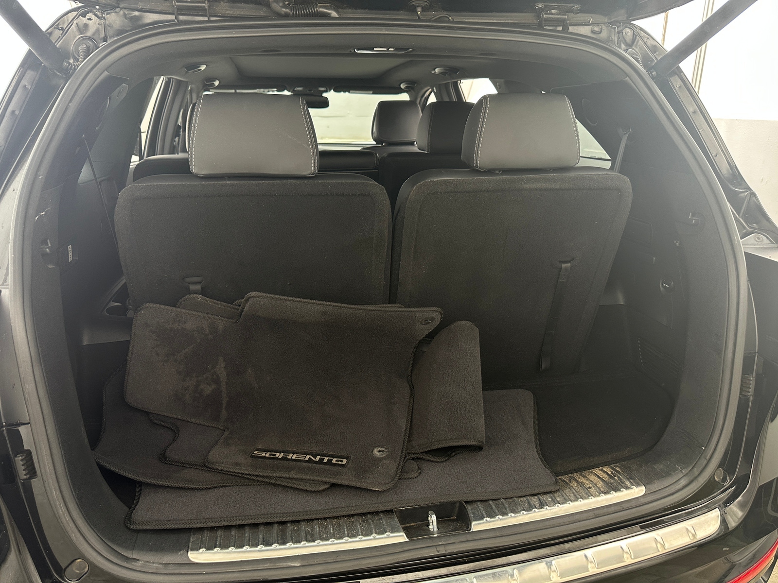 Thumbnail: 2016 Kia Sorento - 6
