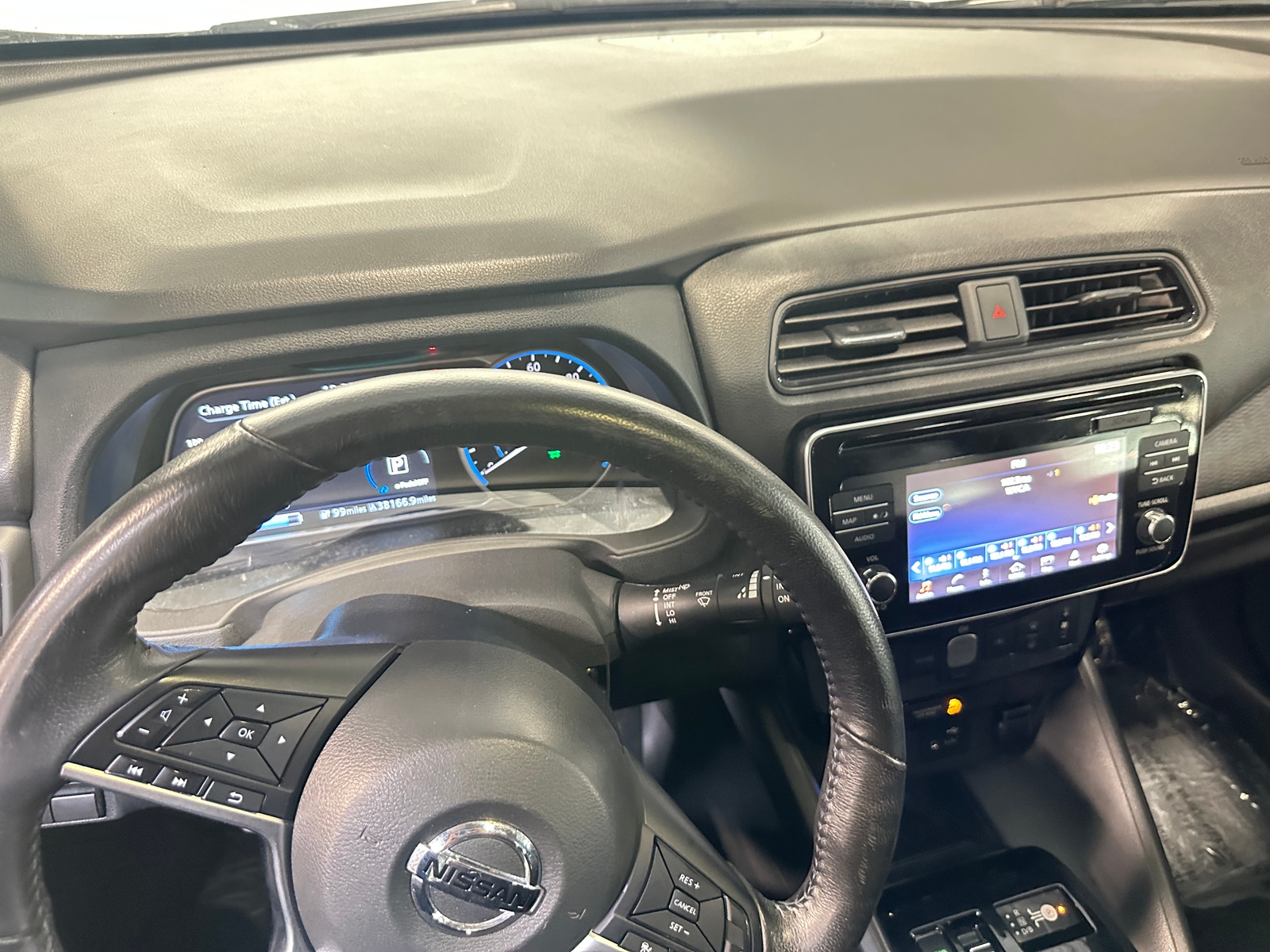 Thumbnail: 2019 Nissan Leaf - 3