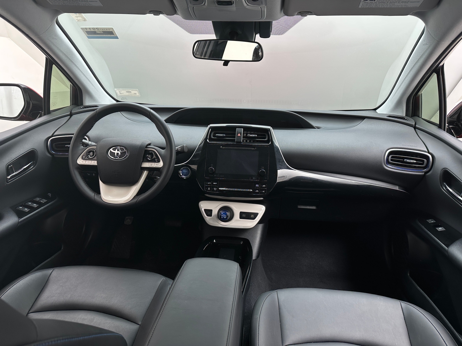 Thumbnail: 2018 Toyota Prius - 2