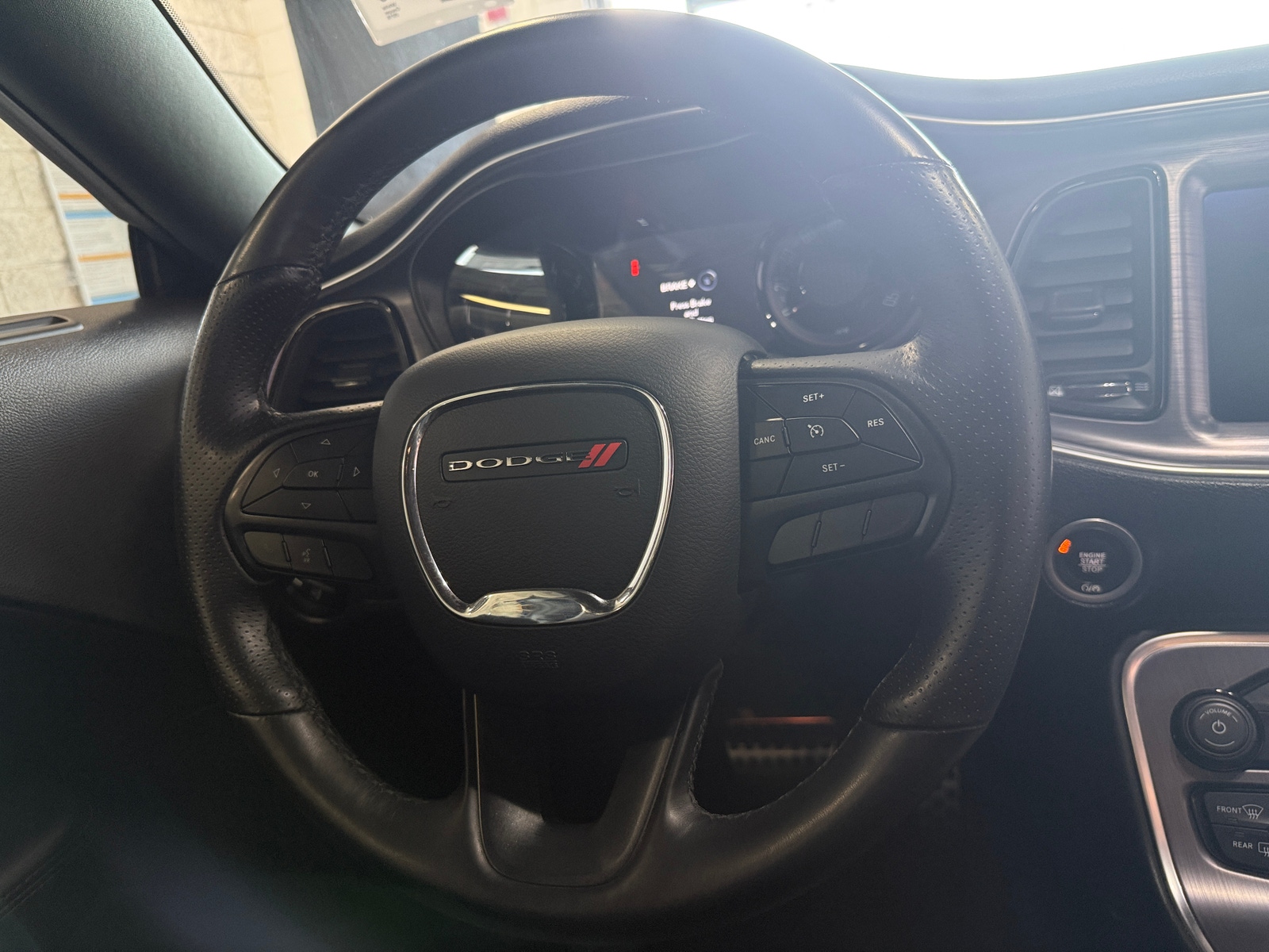 Thumbnail: 2018 Dodge Challenger - 3