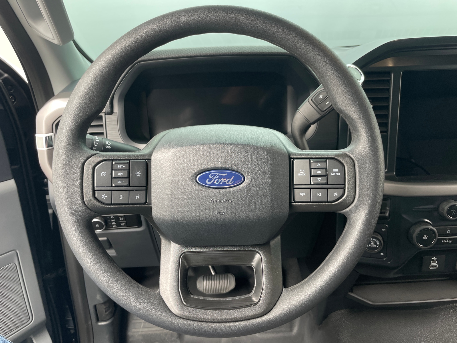 Thumbnail: 2025 Ford Econoline - 5