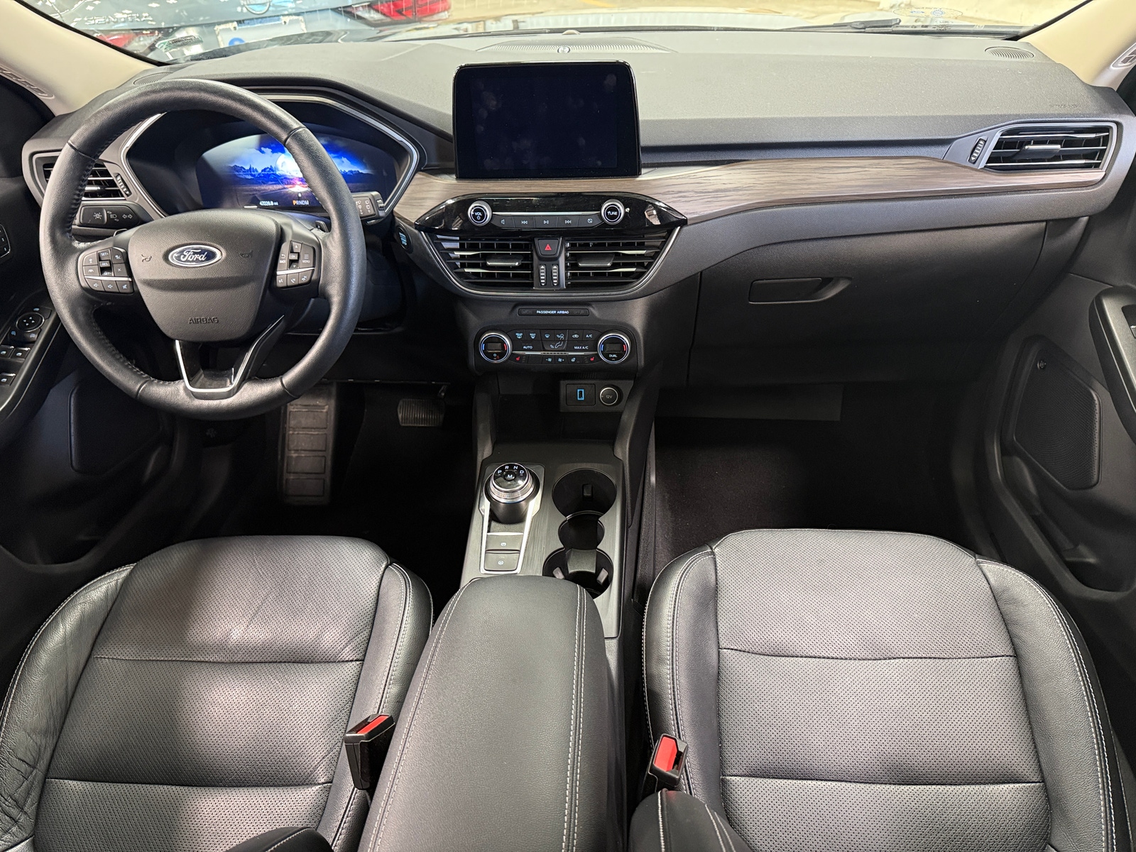 Thumbnail: 2020 Ford Escape - 2