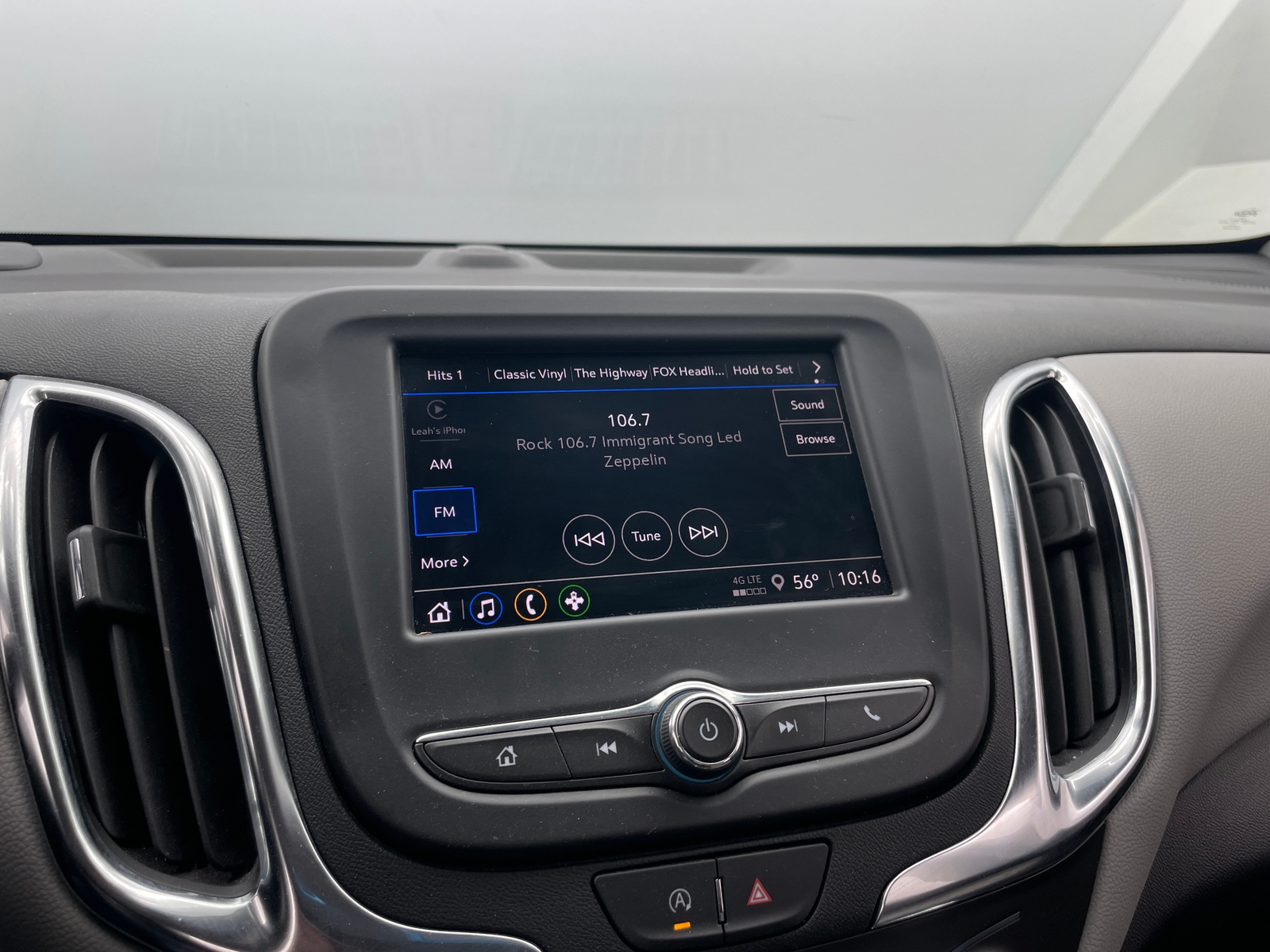 Thumbnail: 2024 Chevrolet Equinox - 4