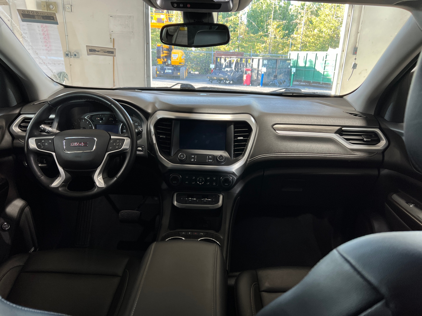 Thumbnail: 2023 GMC Acadia - 2
