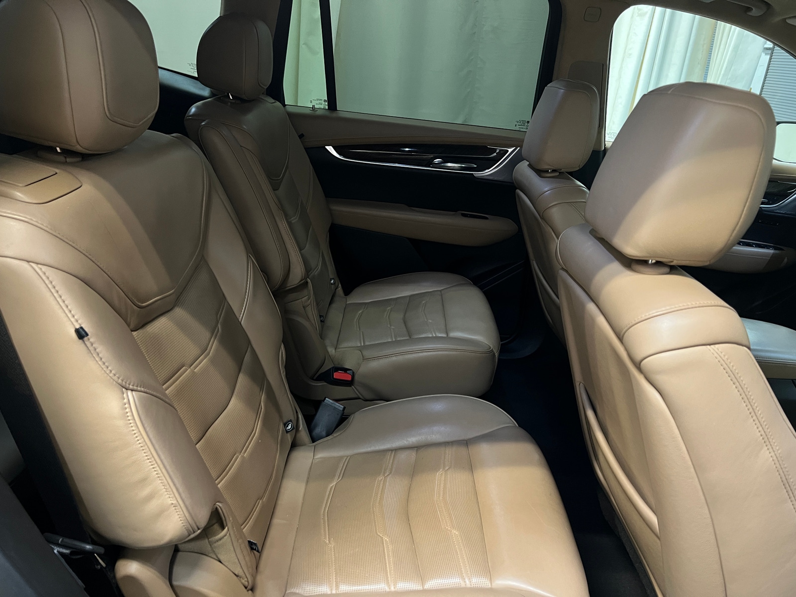 Thumbnail: 2020 Cadillac XT6 - 5