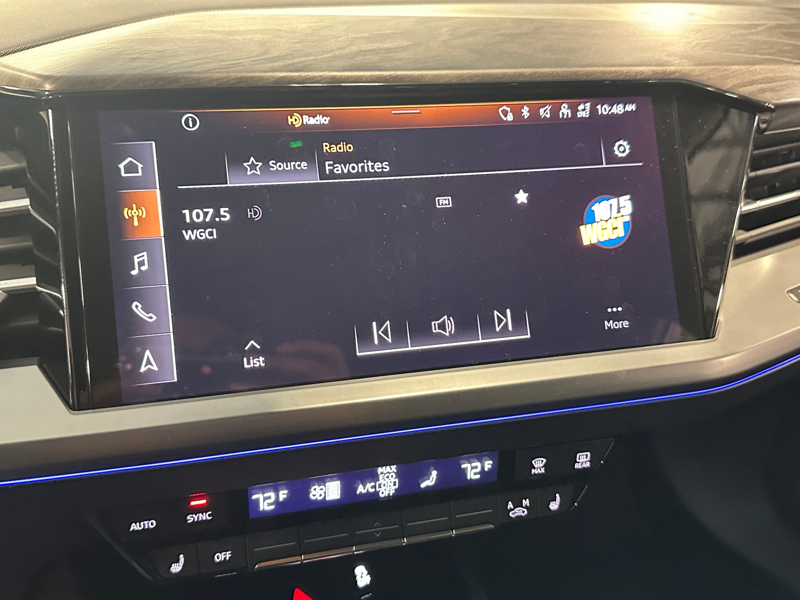 Thumbnail: 2023 Audi Q4 e-tron - 3