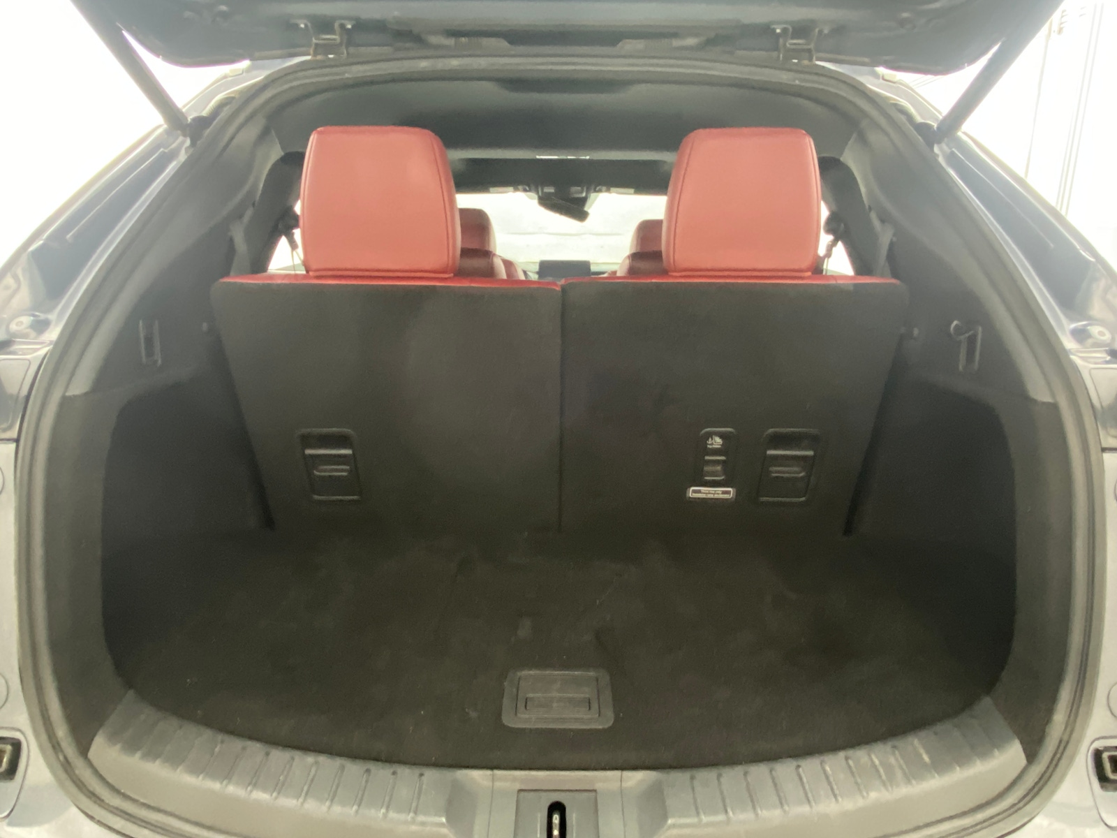 Thumbnail: 2022 Mazda CX-9 - 6