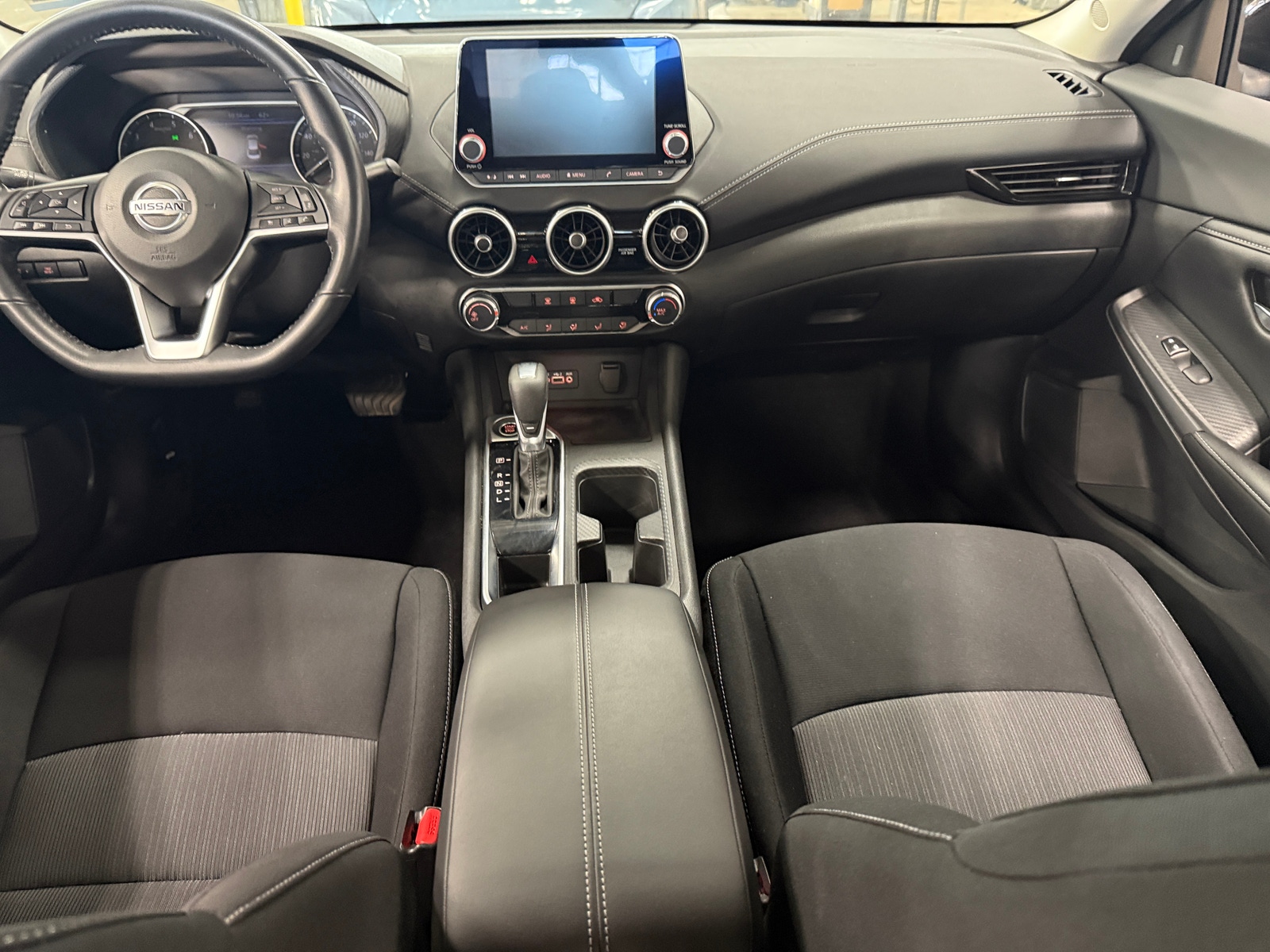 Thumbnail: 2022 Nissan Sentra - 3