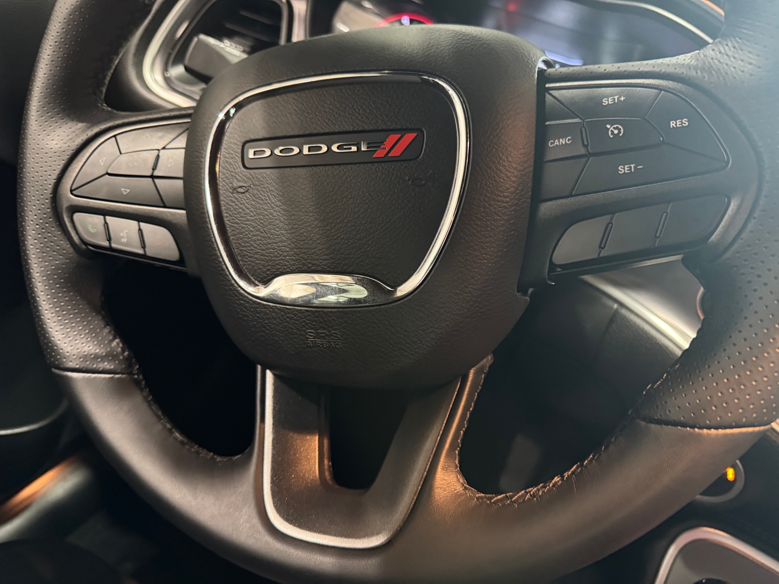 Thumbnail: 2019 Dodge Challenger - 4