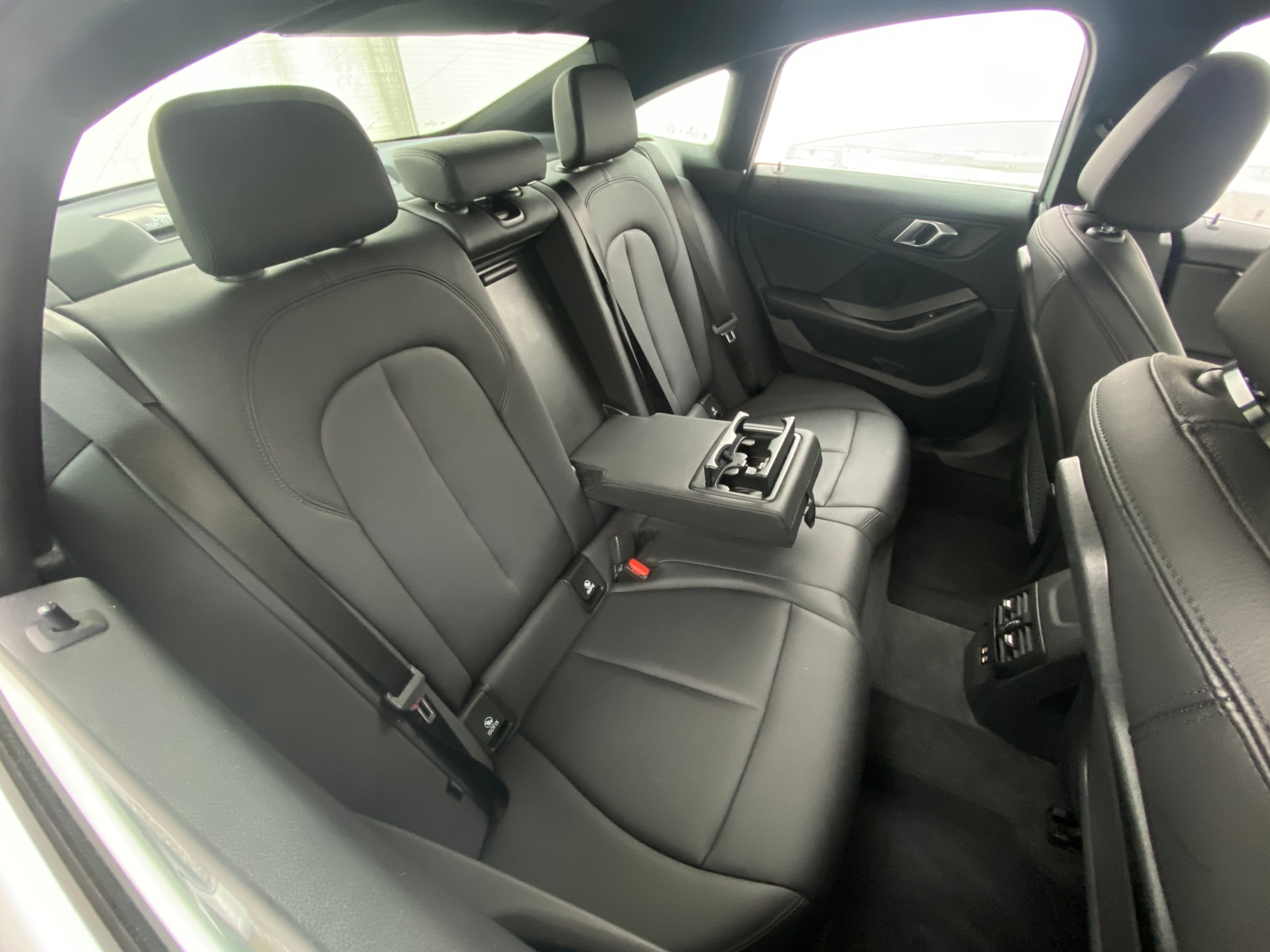 Thumbnail: 2024 BMW 2 Series - 5