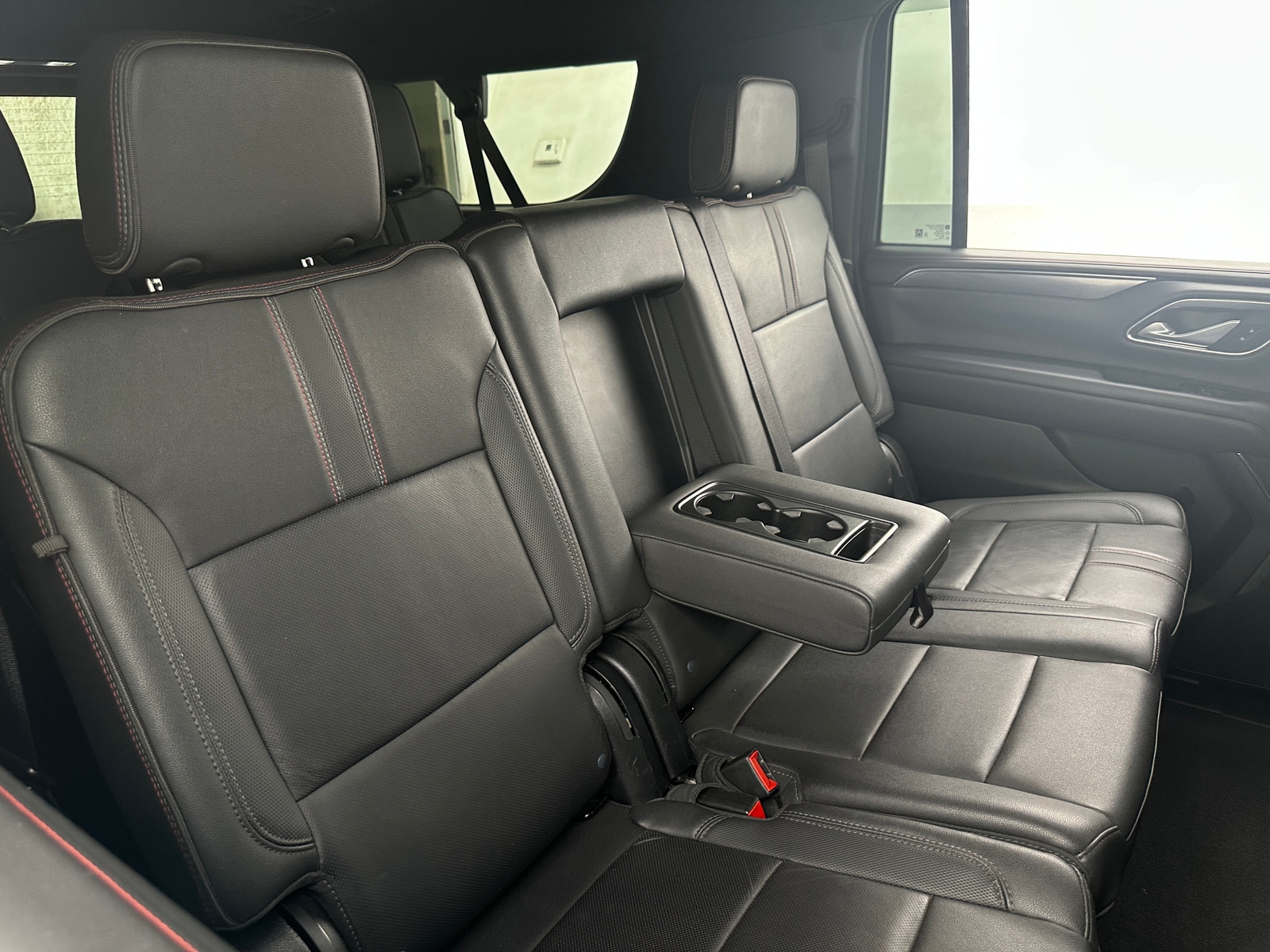 Thumbnail: 2024 Chevrolet Suburban - 5