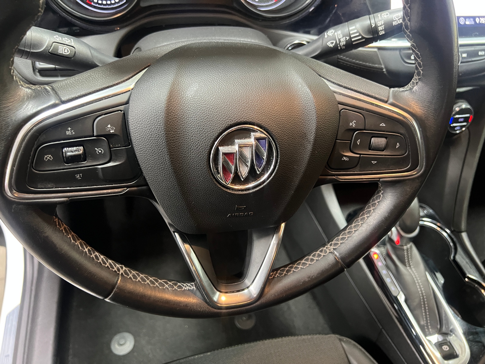 Thumbnail: 2020 Buick Encore GX - 5