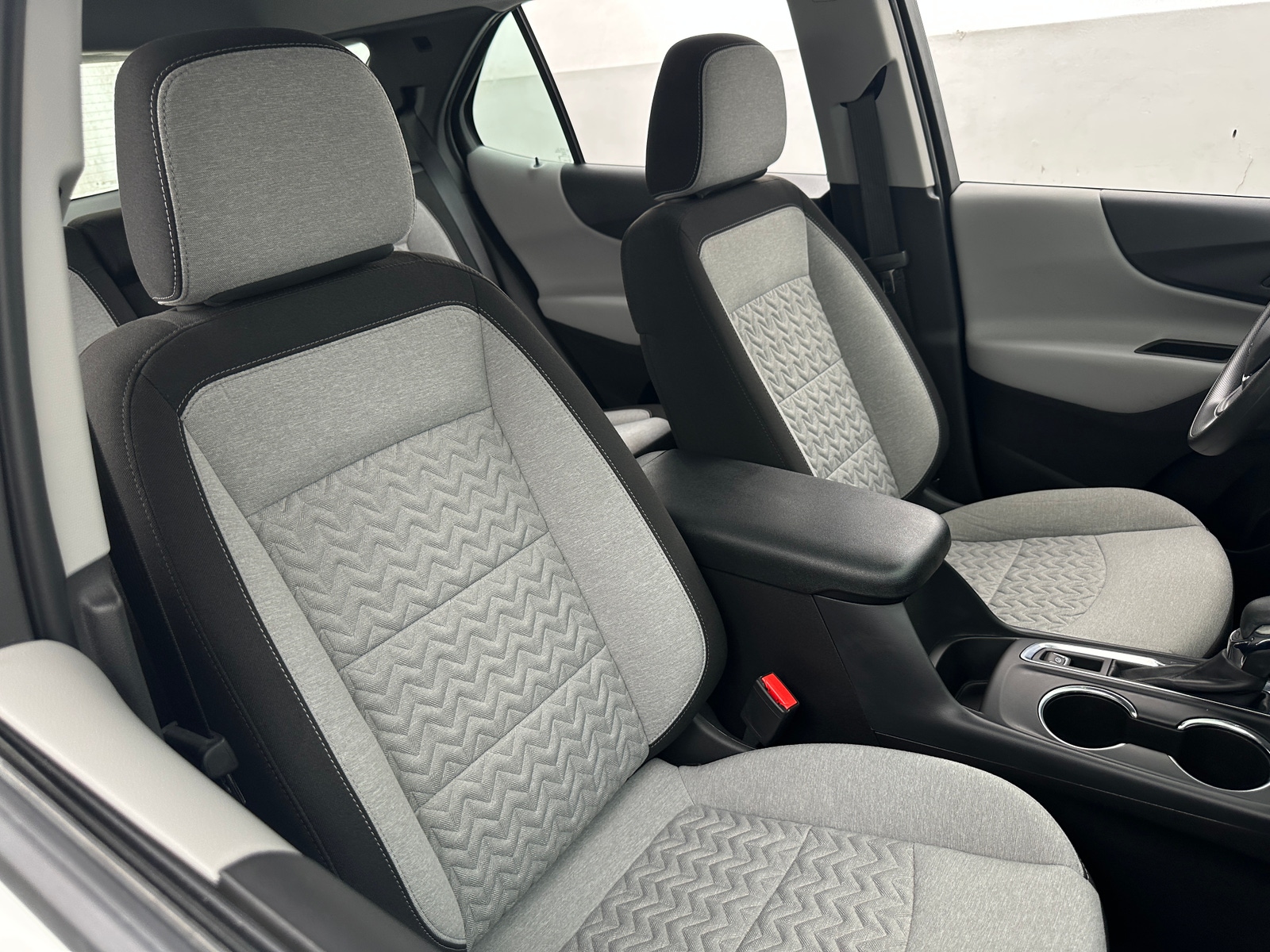 Thumbnail: 2024 Chevrolet Equinox - 2