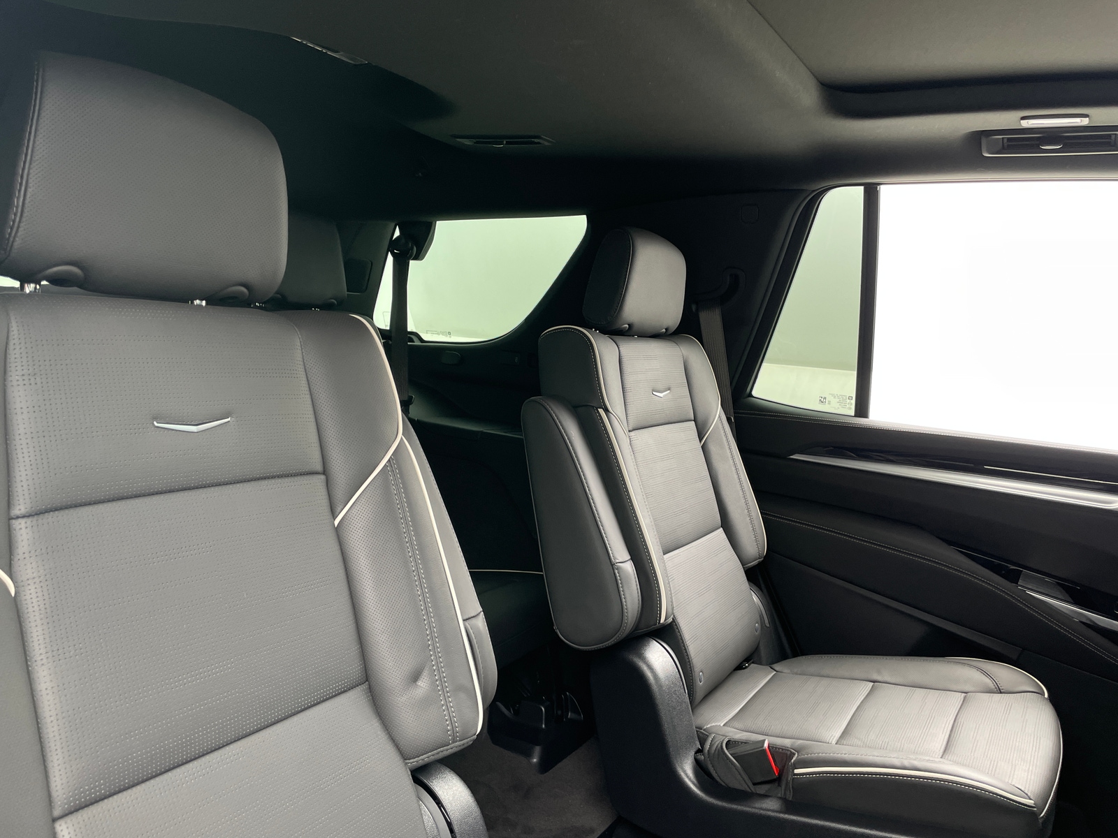 Thumbnail: 2025 Cadillac Escalade - 5