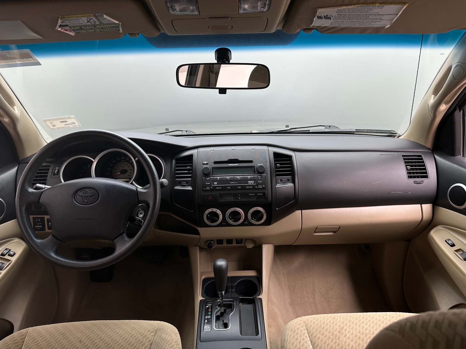 Thumbnail: 2010 Toyota Tacoma - 3