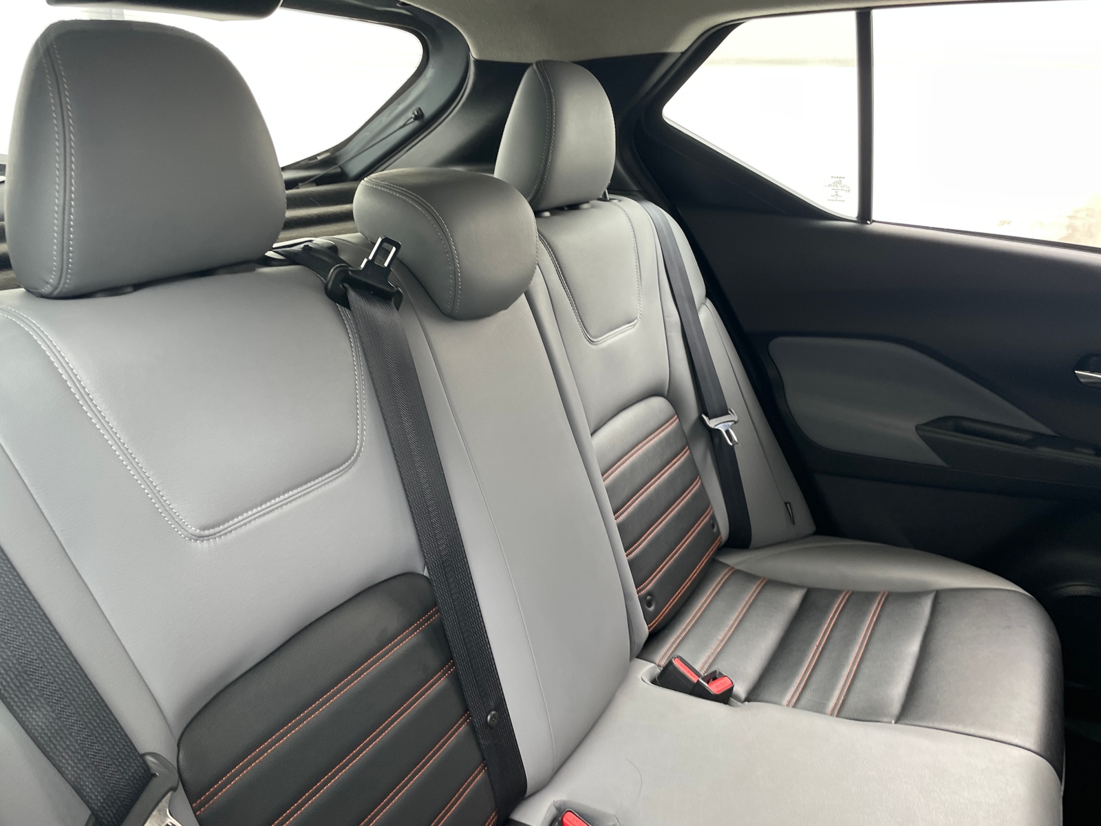 Thumbnail: 2023 Nissan Kicks - 6