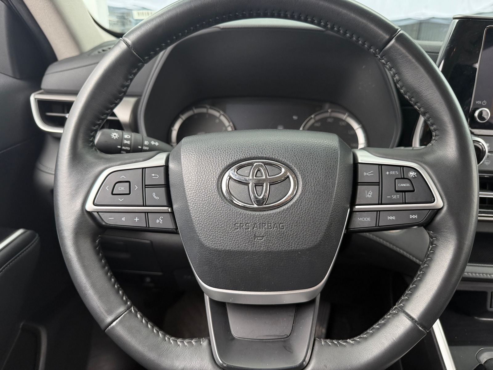 Thumbnail: 2024 Toyota Highlander - 5