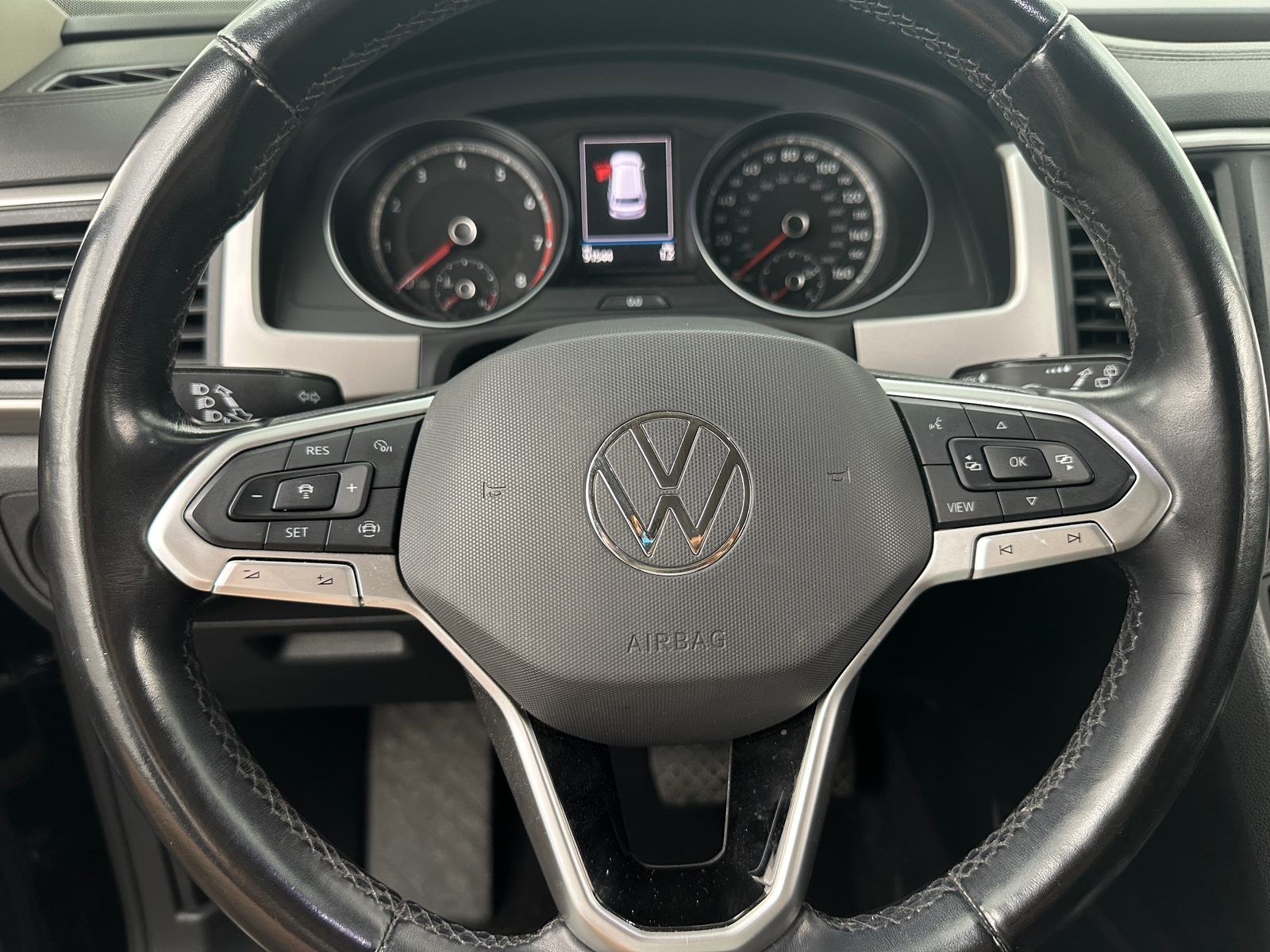 Thumbnail: 2021 Volkswagen Atlas - 4