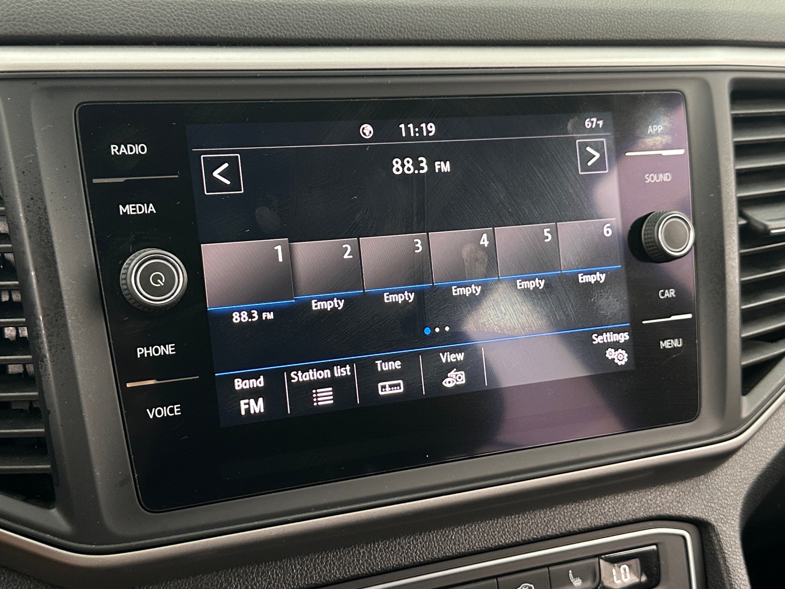 Thumbnail: 2021 Volkswagen Atlas - 3