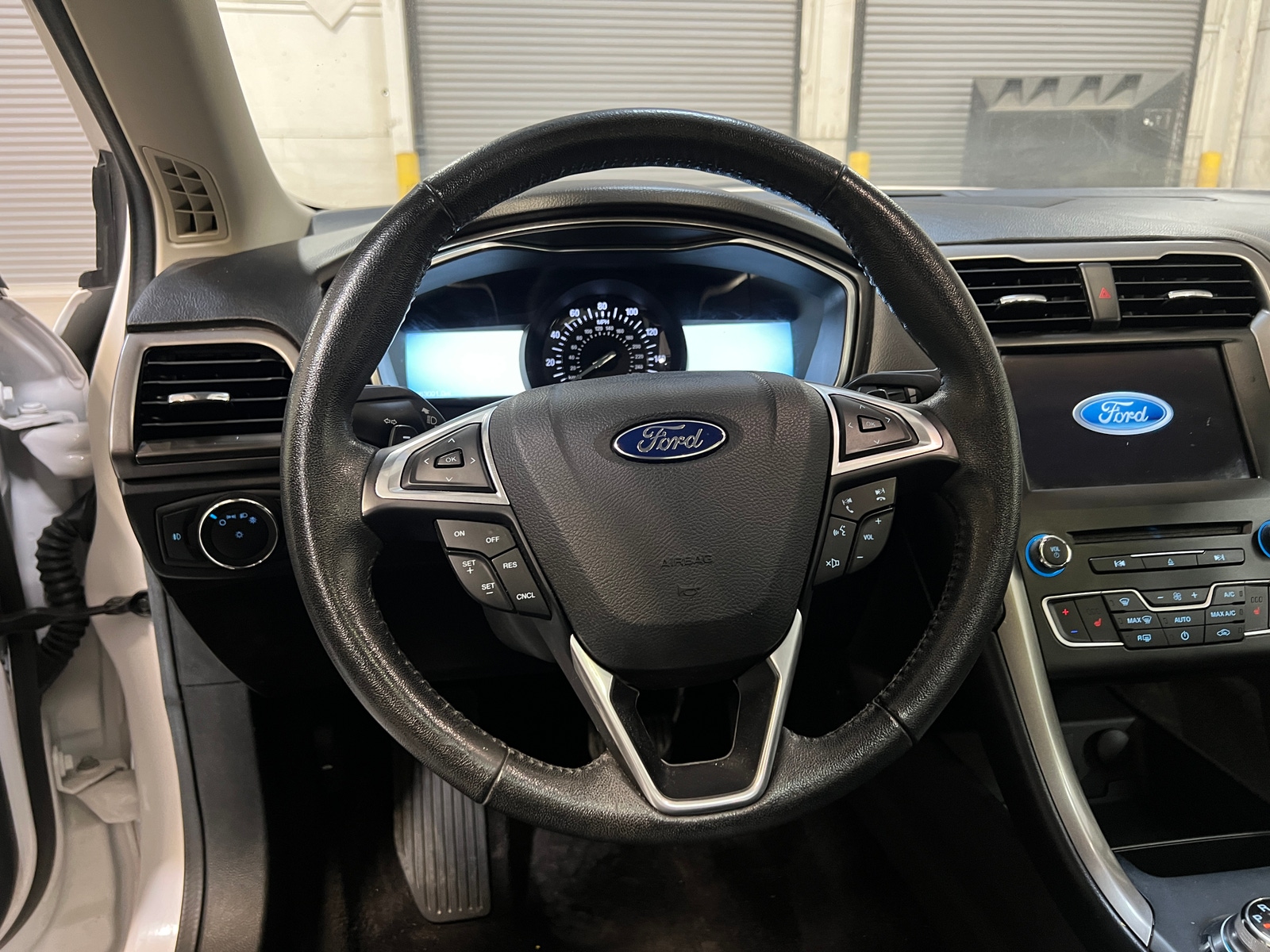 Thumbnail: 2017 Ford Fusion - 5