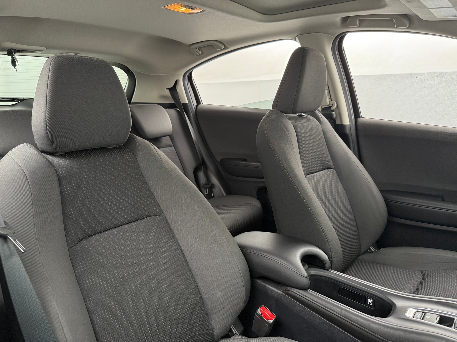 Thumbnail: 2019 Honda HR-V - 2