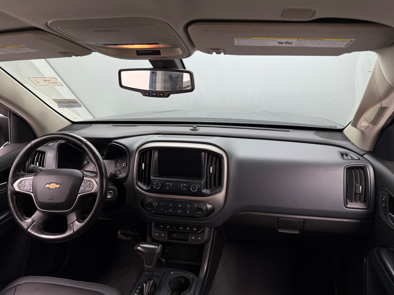 Thumbnail: 2019 Chevrolet Colorado - 3