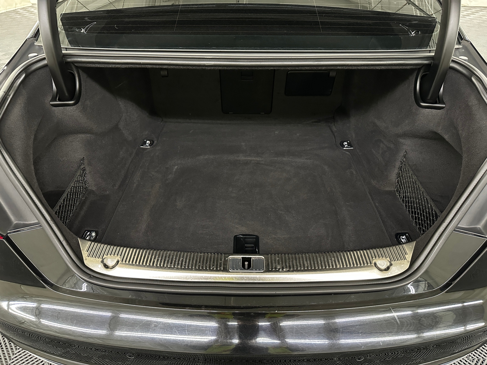 Thumbnail: 2018 Audi A8 - 6