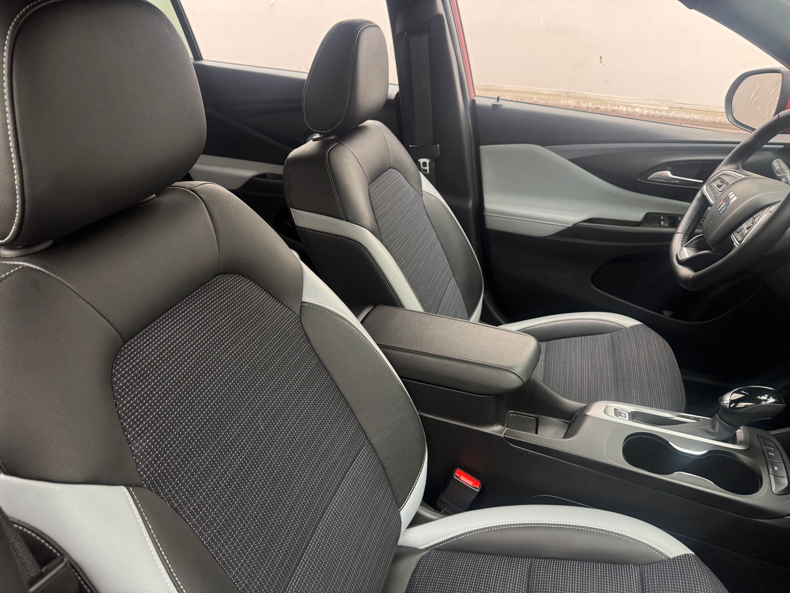 Thumbnail: 2024 Buick Envista - 2