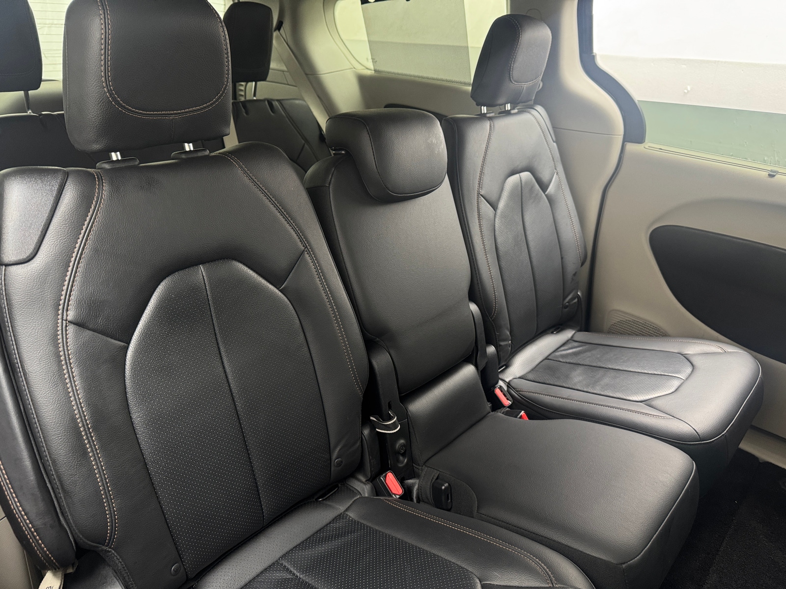 Thumbnail: 2019 Chrysler Pacifica - 5