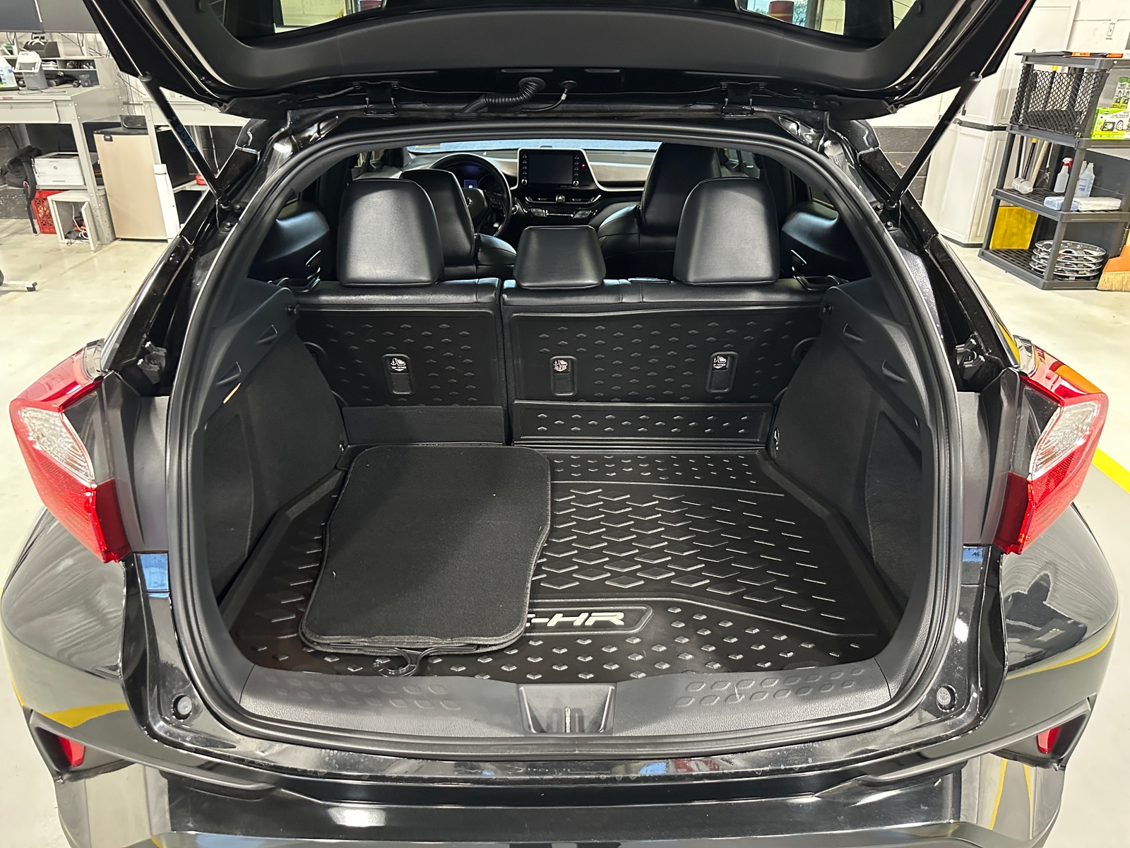 Thumbnail: 2019 Toyota C-HR - 6