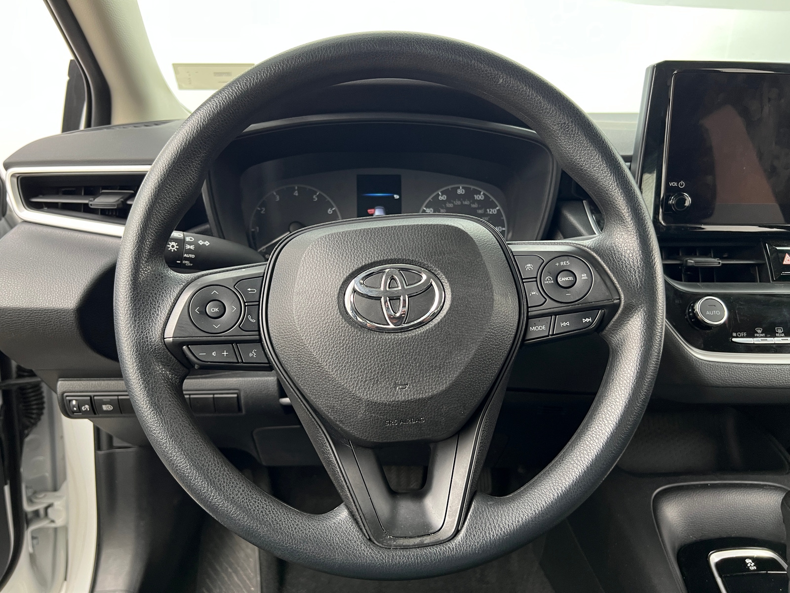 Thumbnail: 2023 Toyota Corolla - 5