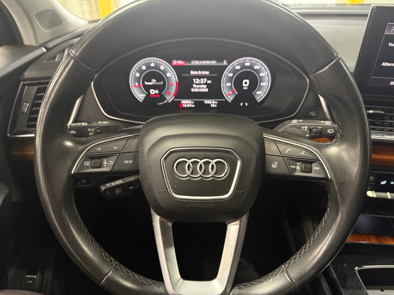 Thumbnail: 2022 Audi Q5 - 4