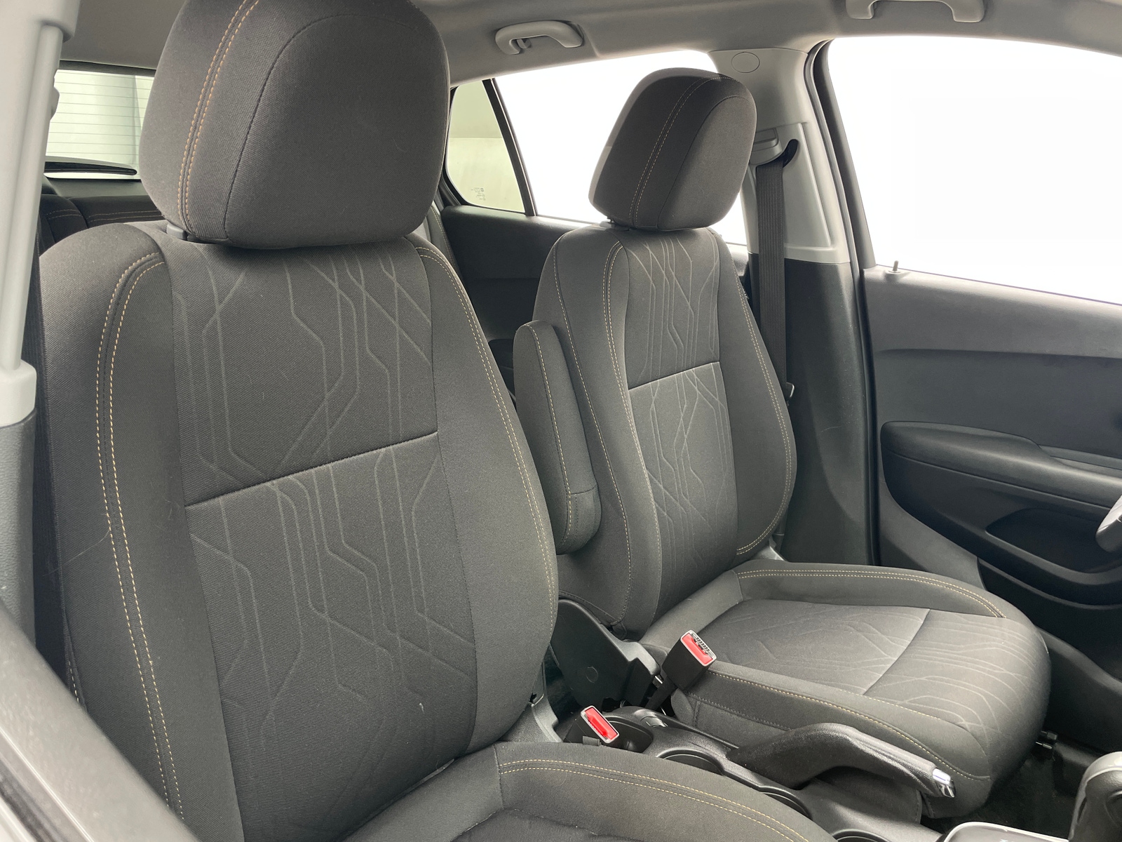 Thumbnail: 2019 Chevrolet Trax - 2