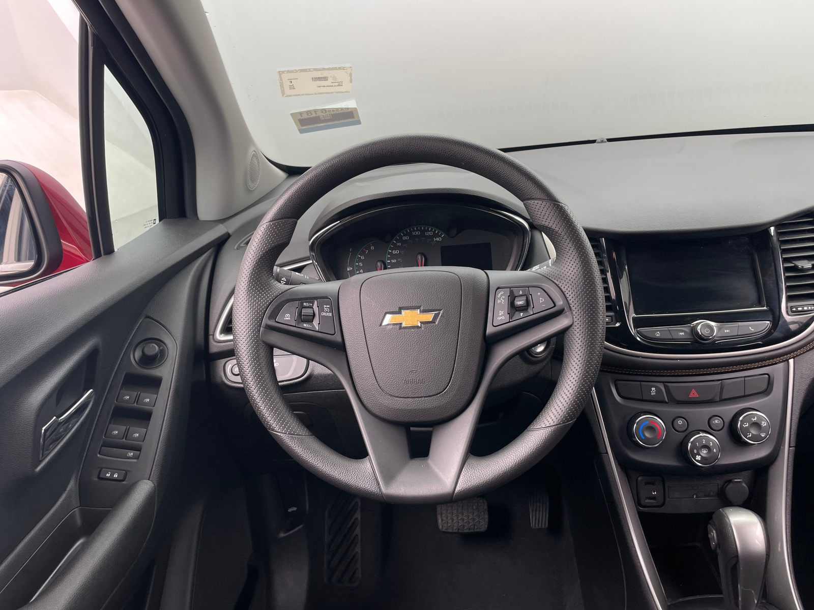 Thumbnail: 2019 Chevrolet Trax - 5