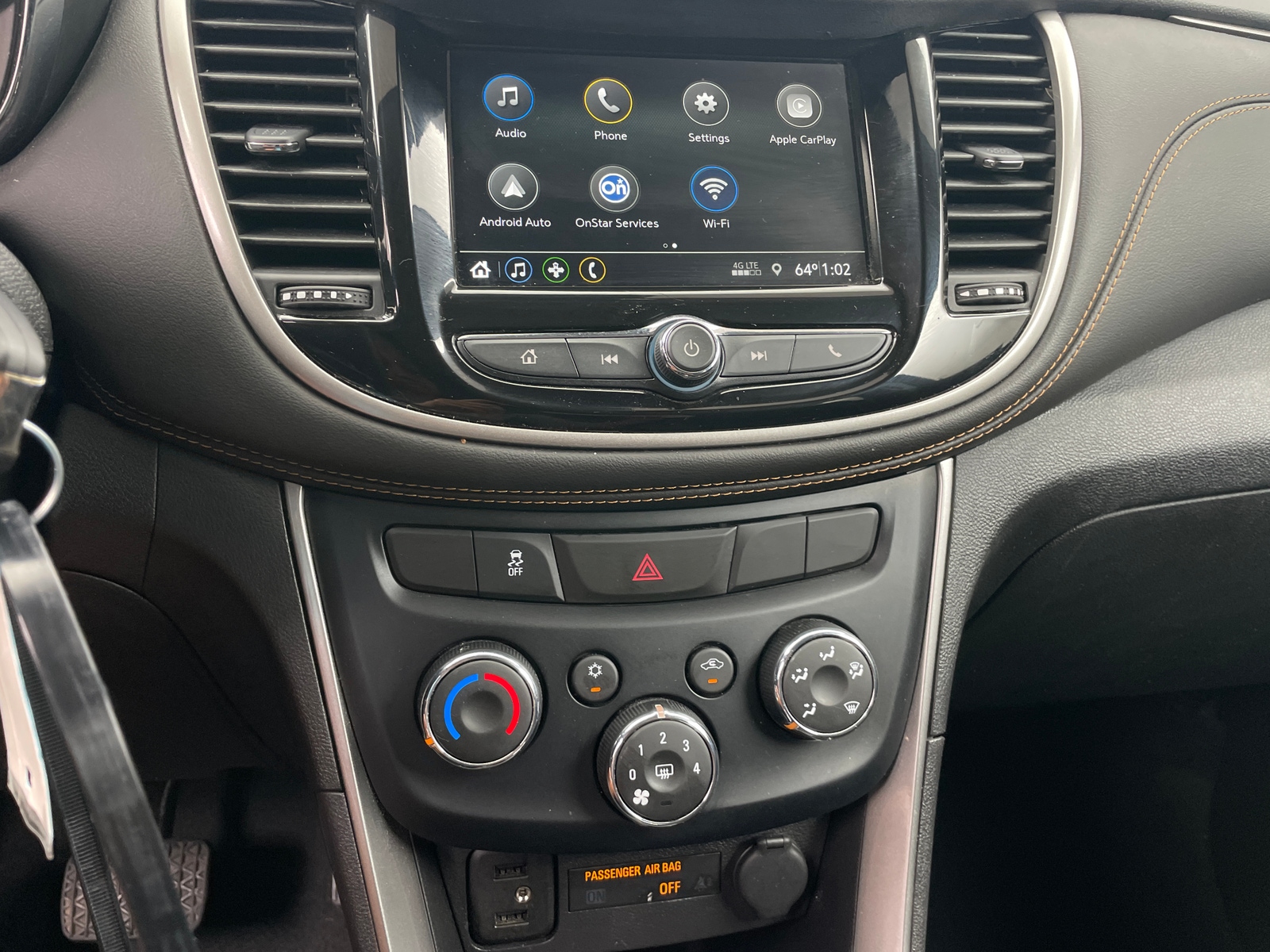Thumbnail: 2019 Chevrolet Trax - 4