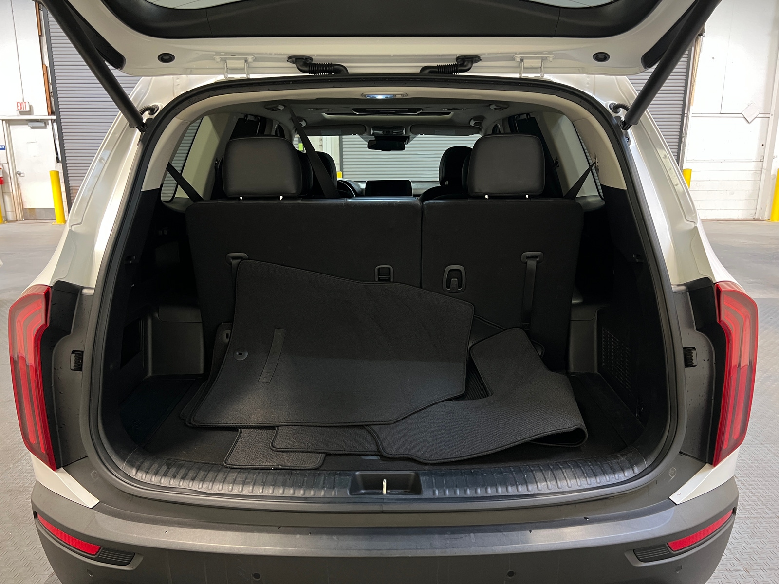 Thumbnail: 2021 Kia Telluride - 6