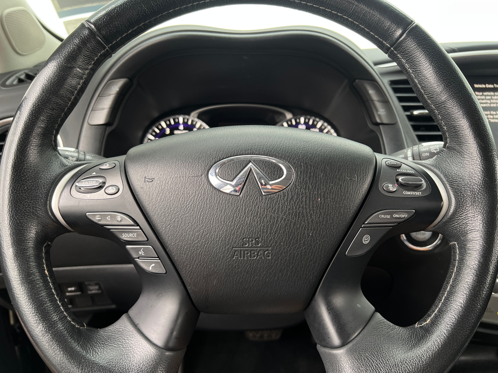 Thumbnail: 2017 INFINITI QX60 - 4