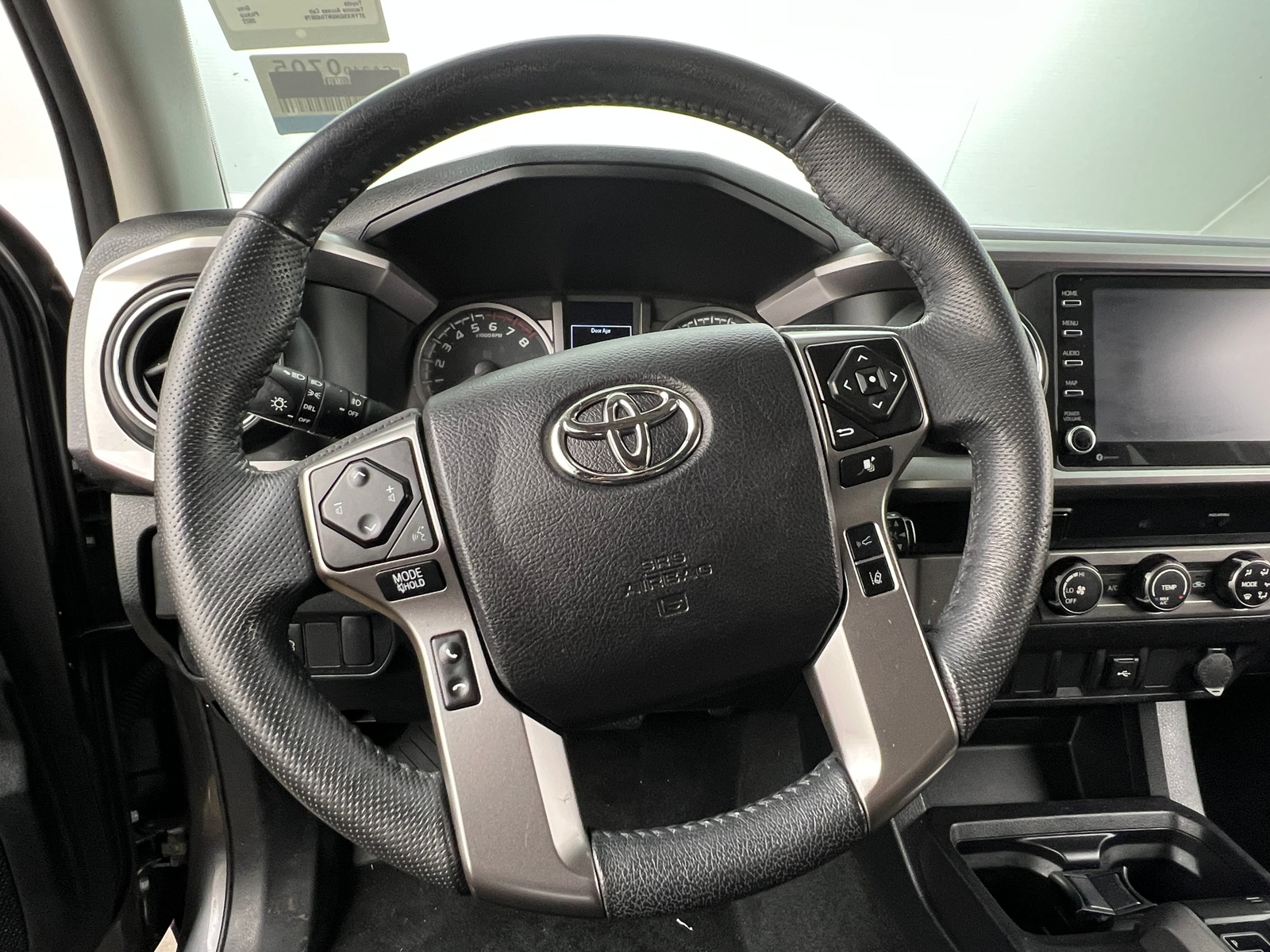 Thumbnail: 2022 Toyota Tacoma - 4