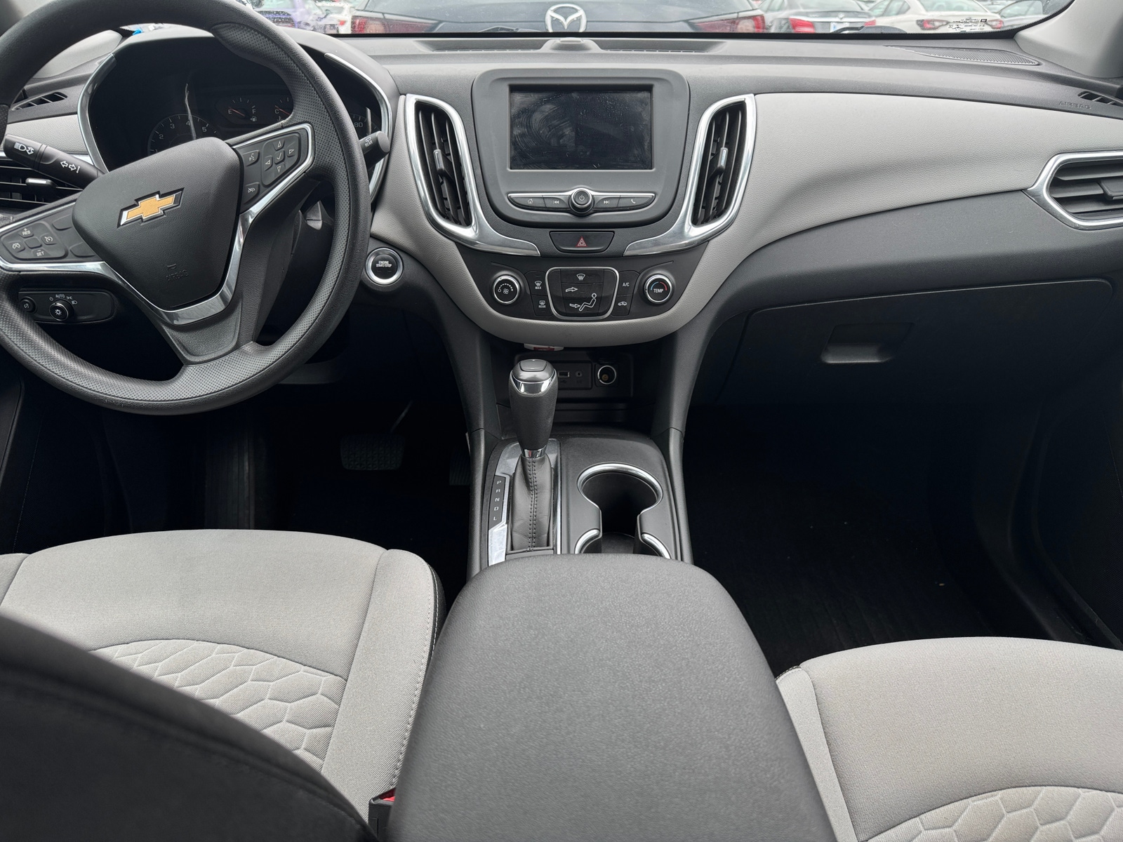 Thumbnail: 2019 Chevrolet Equinox - 3