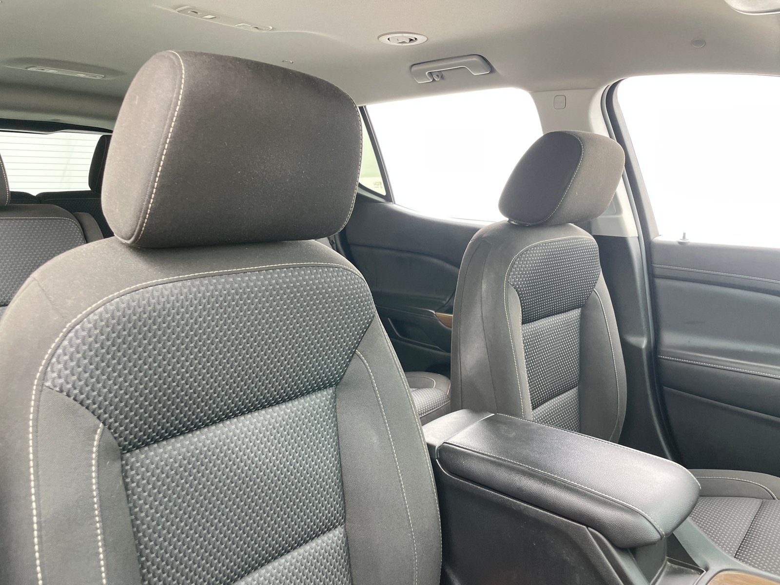 Thumbnail: 2021 GMC Acadia - 2