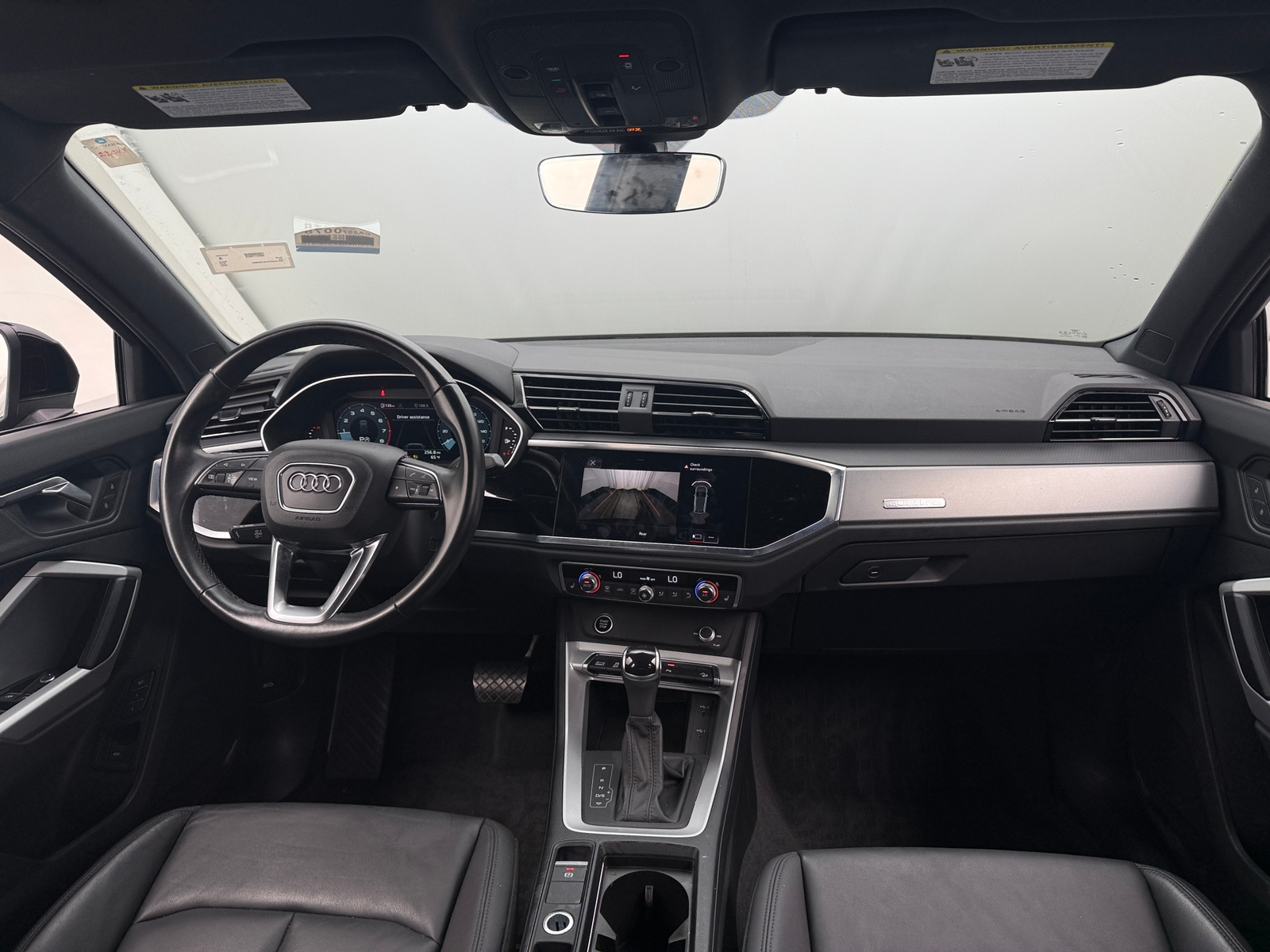 Thumbnail: 2022 Audi Q3 - 2