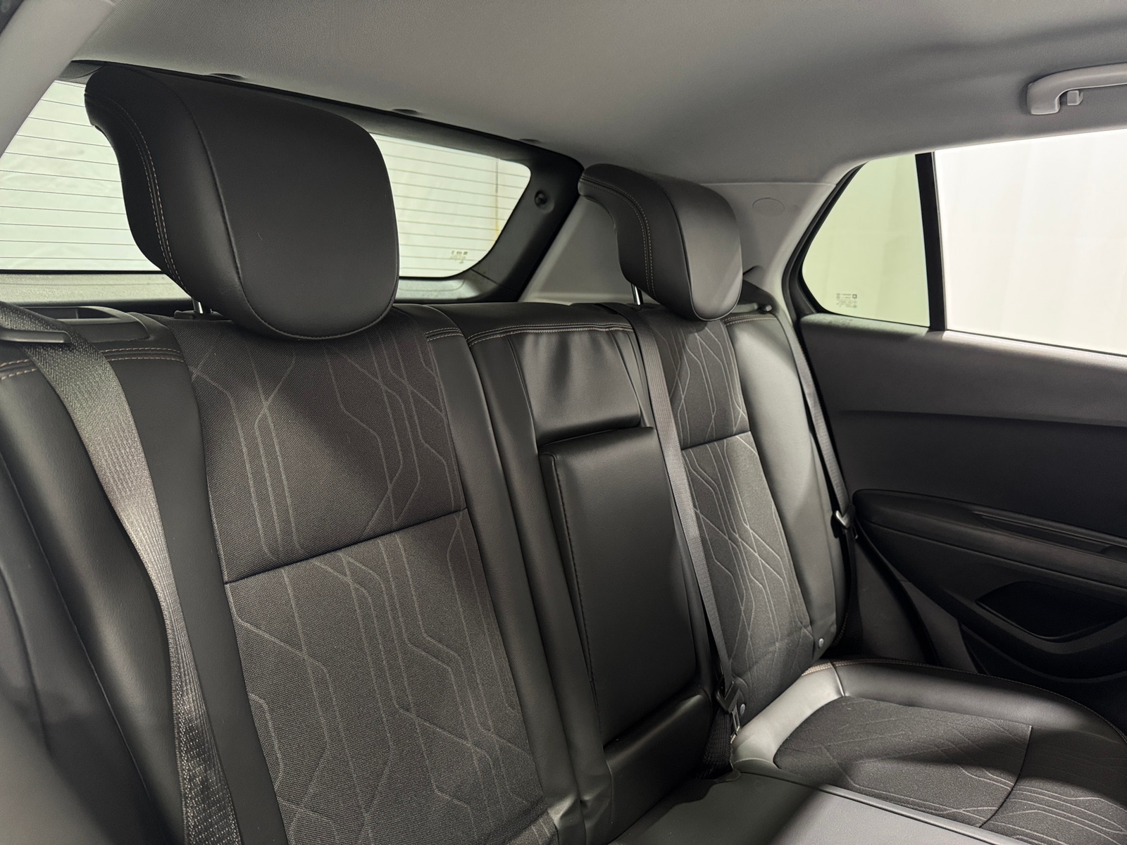 Thumbnail: 2019 Chevrolet Trax - 6