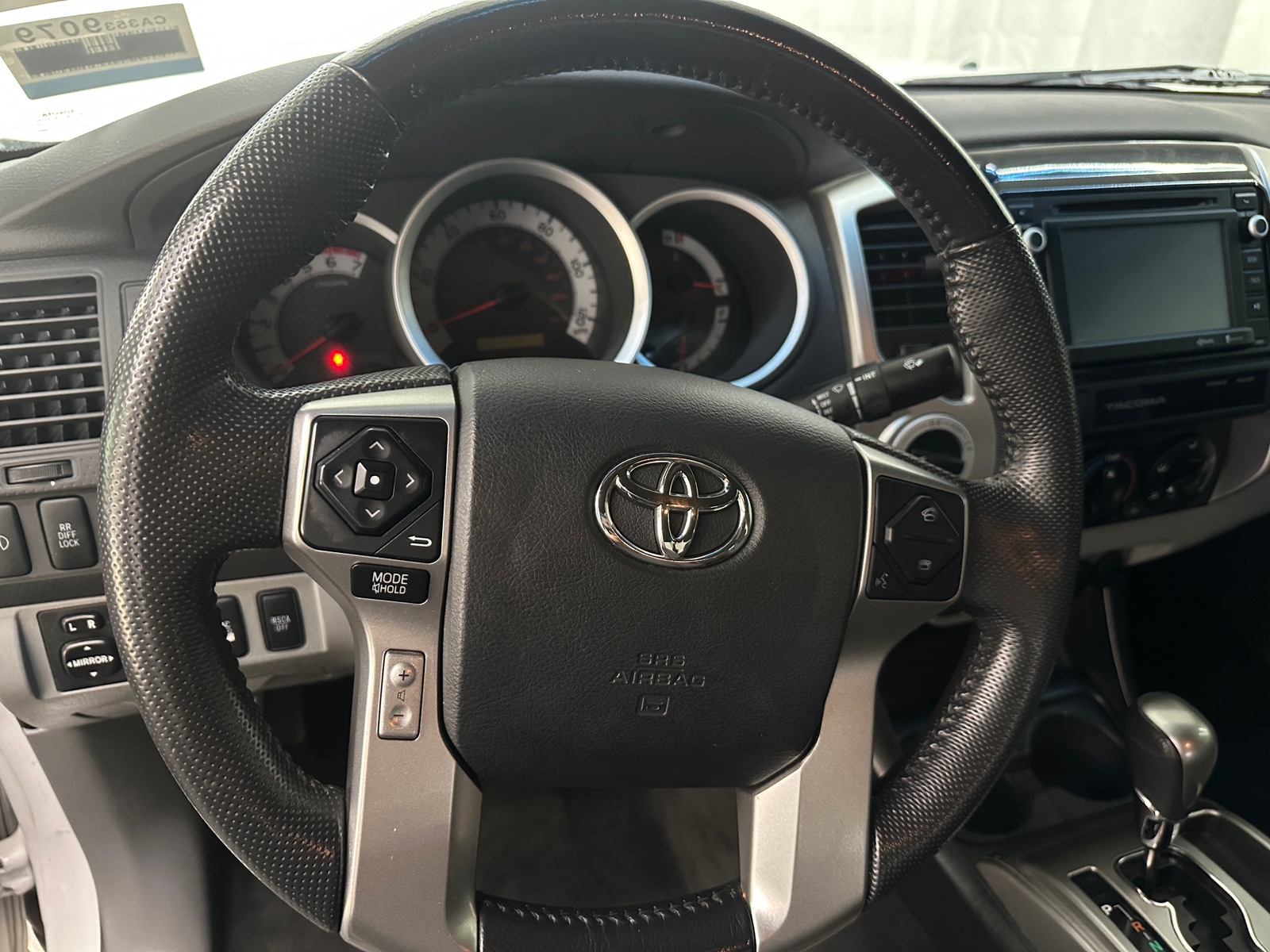 Thumbnail: 2015 Toyota Tacoma - 5
