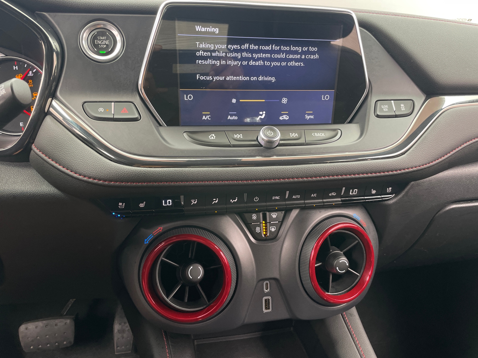 Thumbnail: 2021 Chevrolet Blazer - 3