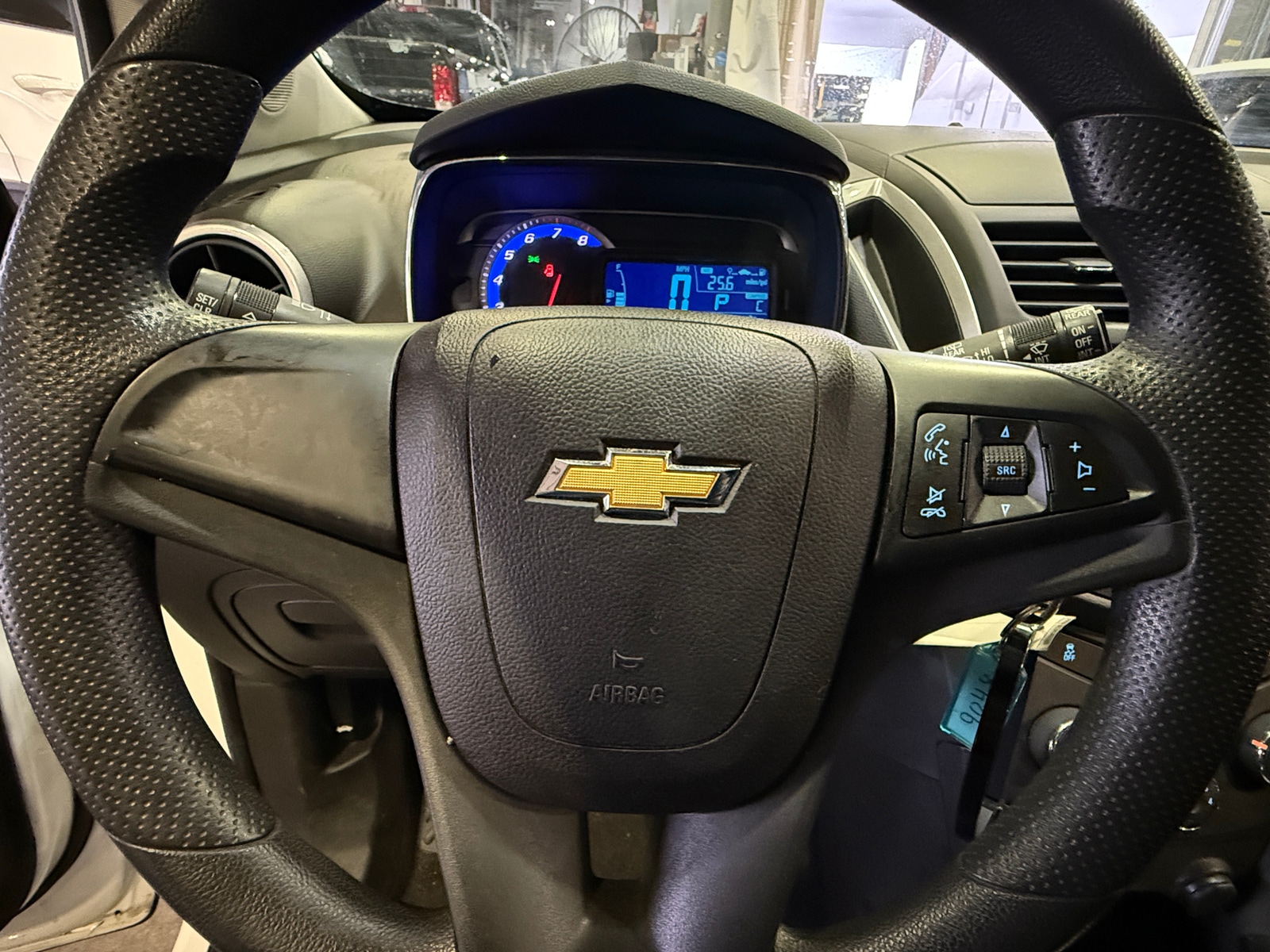 Thumbnail: 2015 Chevrolet Trax - 5